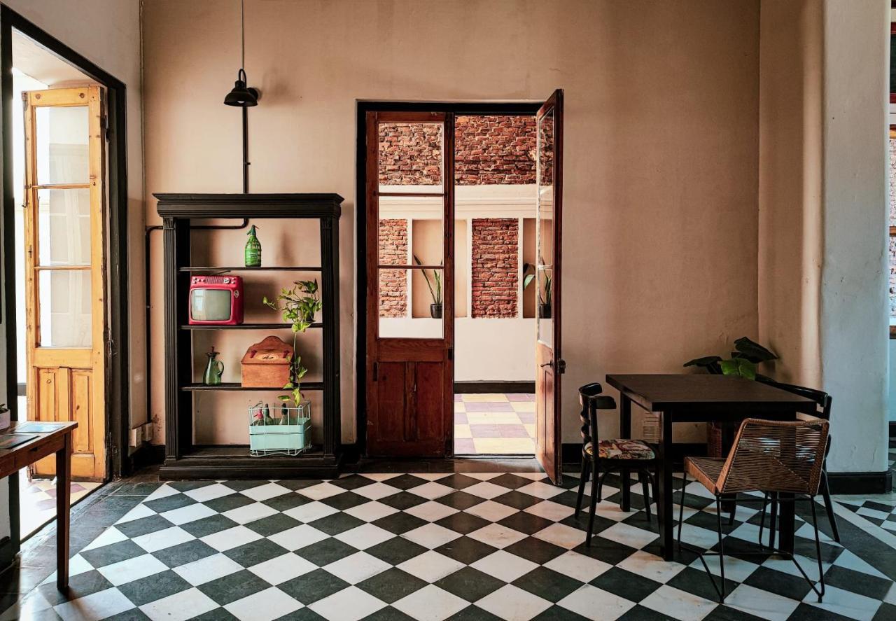La Botica De 1852 Hotel Chascomus Bagian luar foto