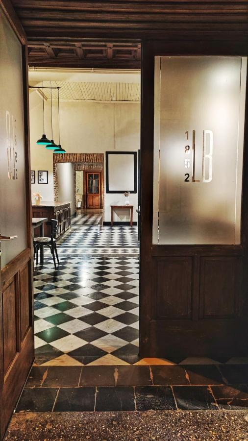 La Botica De 1852 Hotel Chascomus Bagian luar foto